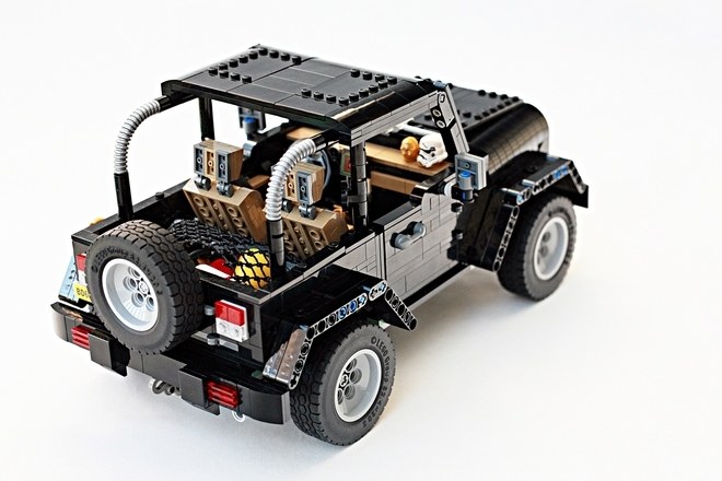 Vote to Support a Lego Jeep Wrangler